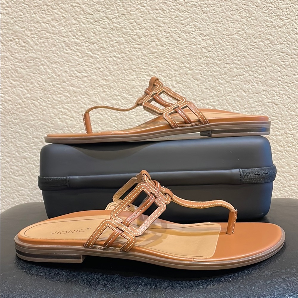 Vionic Alvana Toe Post Sandal Size 10